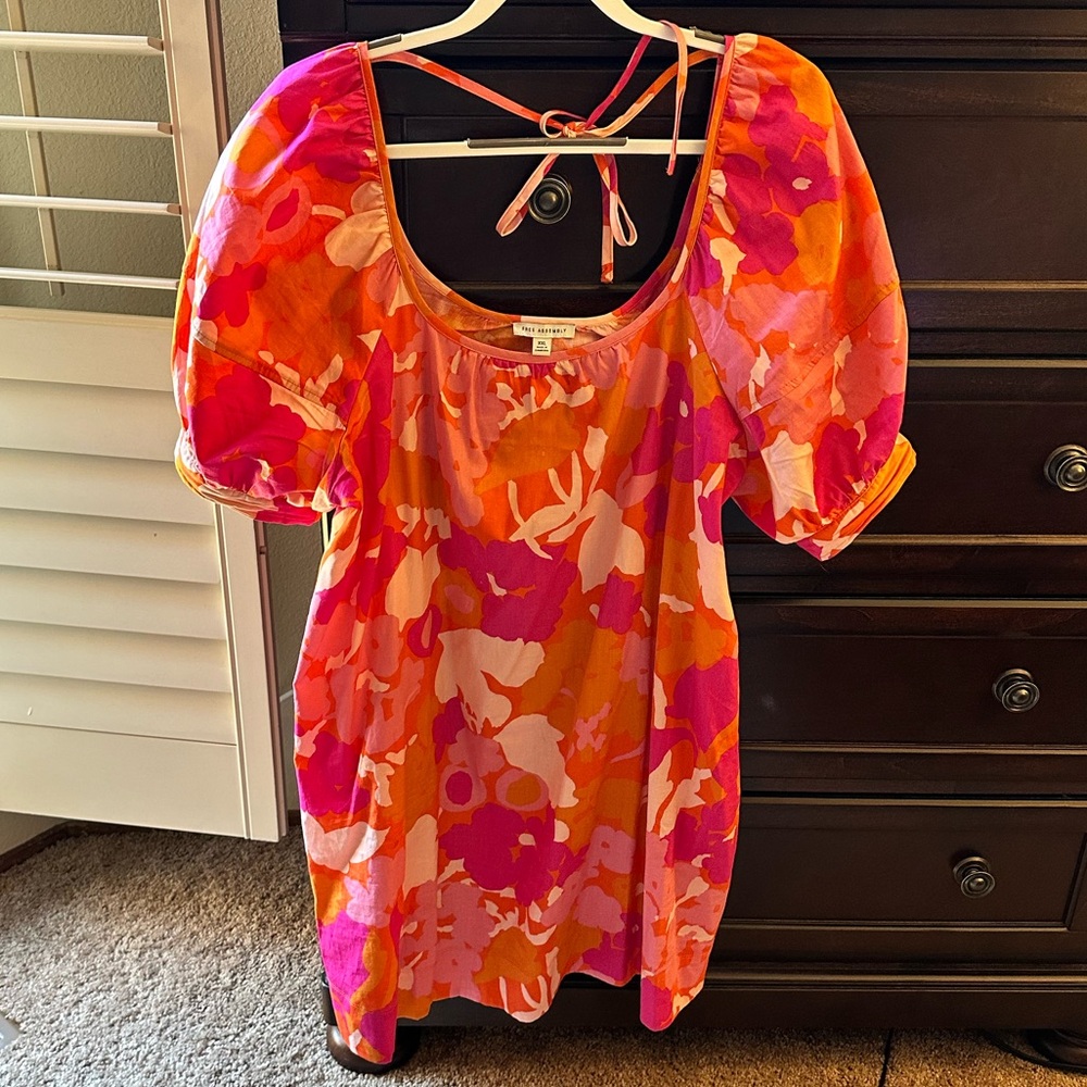 Free Assembly Dress XXL